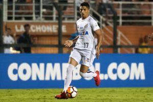 Daniel Guedes ainda não aceitou a proposta de renovação do Santos