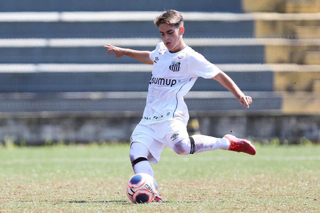 Matheus Lima é uma das joias do Santos