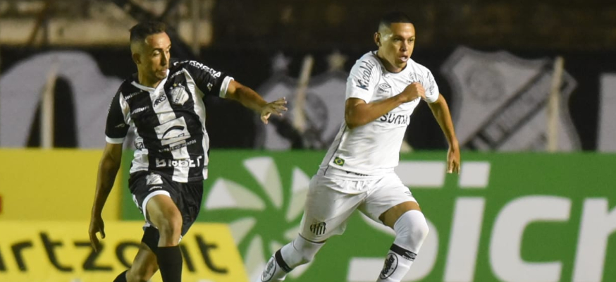 Marcos Guilherme abriu o placar para o Santos