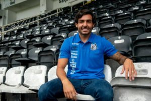 Ricardo Goulart é o grande reforço do Santos