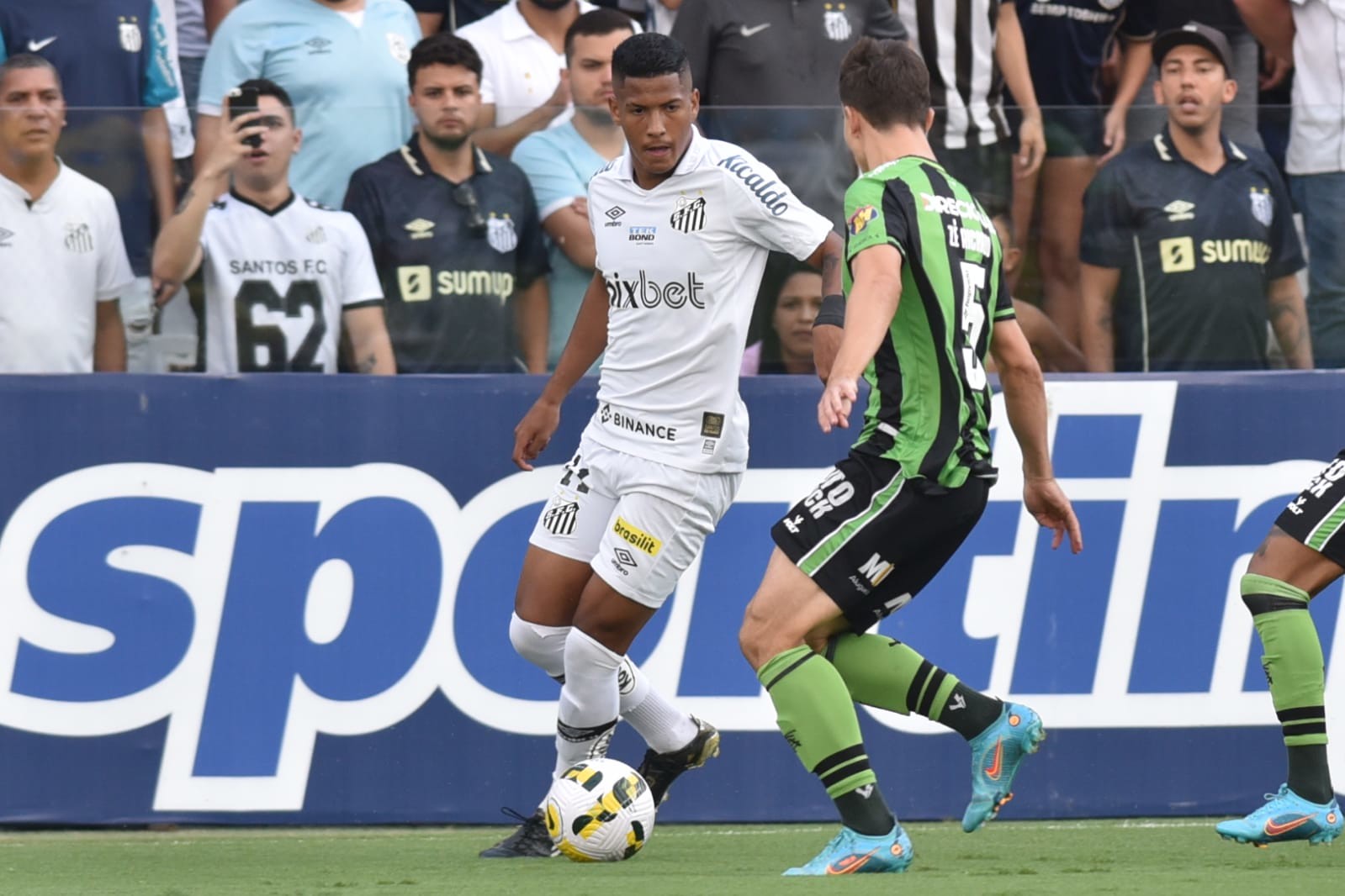 América-MG x Santos: veja onde assistir ao vivo, escalações, desfalques ...