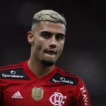 Andreas Pereira torced para o Santos - Foto: Site oficial do Flamengo