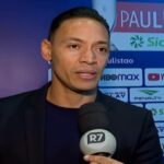 Ricardo Oliveira critica momento do Santos