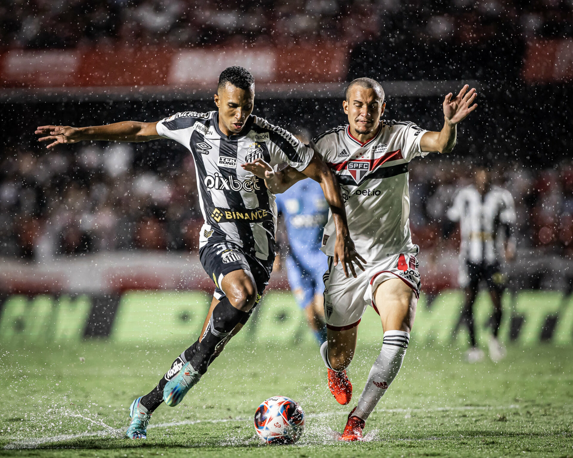 Veja os melhores momentos do jogo Santos 3 x 1 São Paulo 