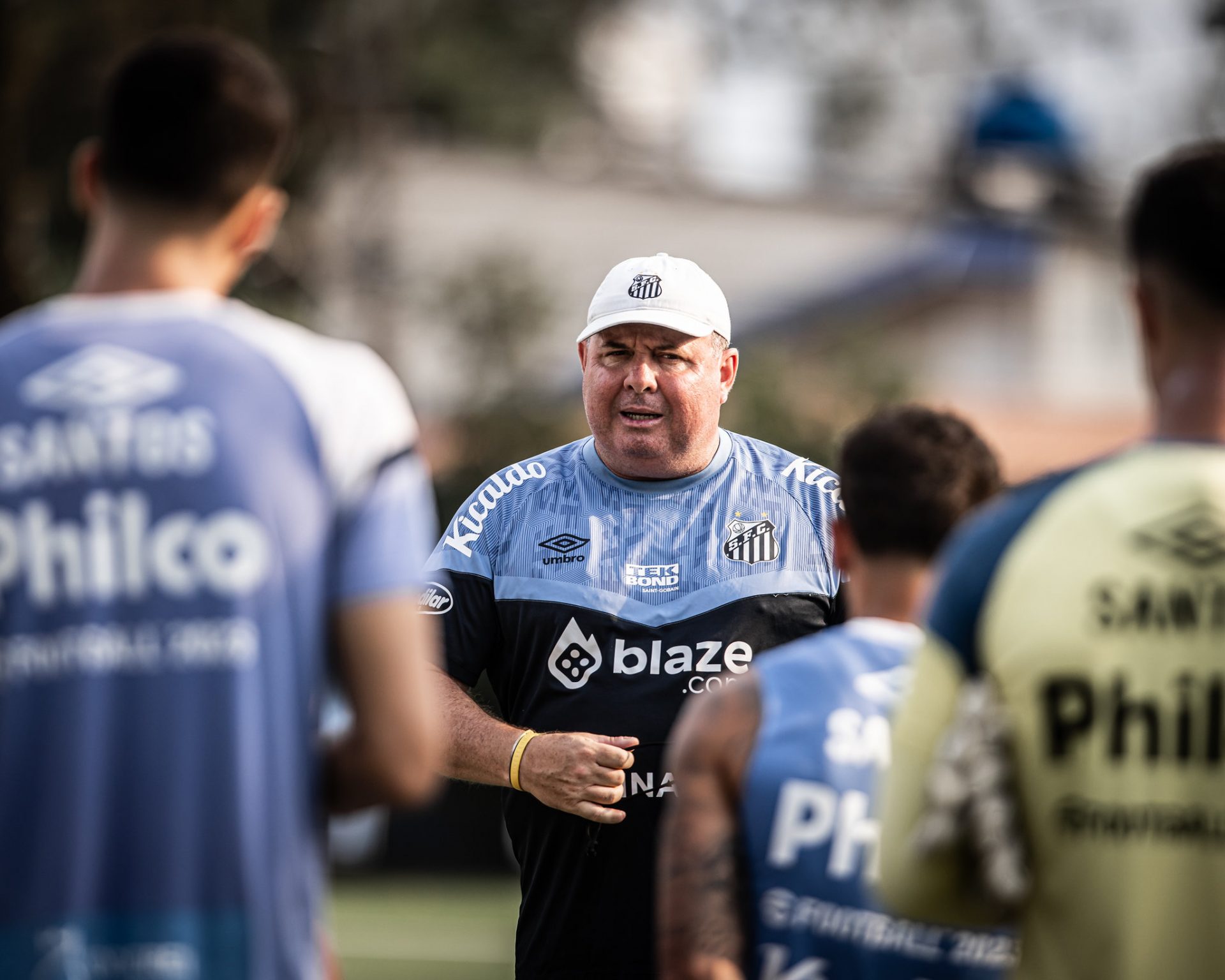 Elenco recebe folga para curtir título e se reapresenta para buscar  classificação no Paulista