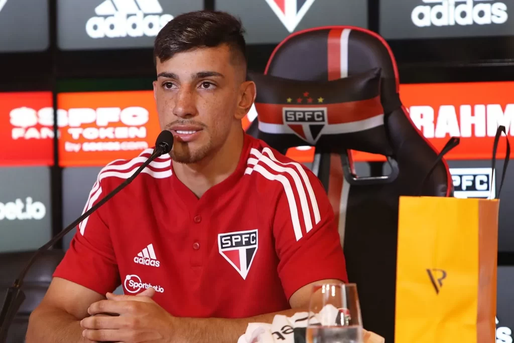 censurado2326871414689