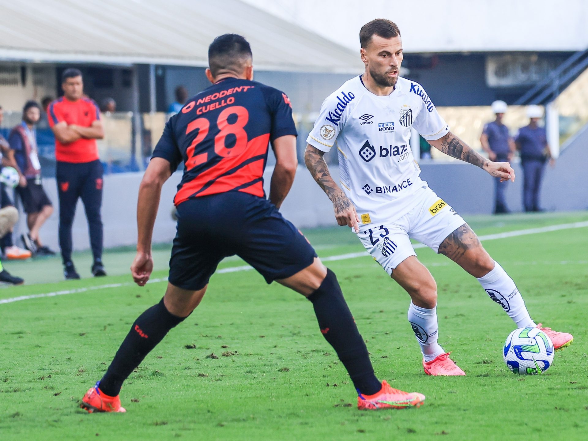 São Paulo x Santos: onde assistir ao vivo, horário e escalações do jogo  pelo Brasileirão - Lance!