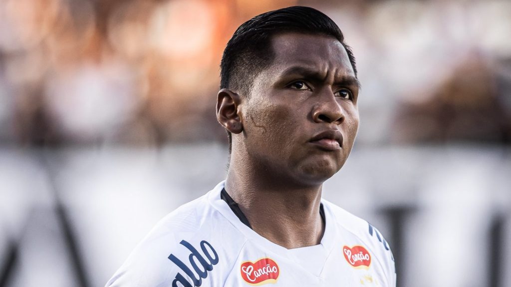 Fotos: Raul Baretta/ Santos FC - Morelos acabou perdendo espaço no elenco de Carille