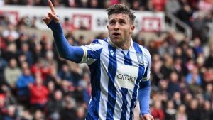 O meia-atacante Josh Windass, alvo do SAntos - Foto: Sheffield Wednesday