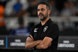 Artur Jorge, treinador do Botafogo - Foto: Mauro Pimentel/ AFP