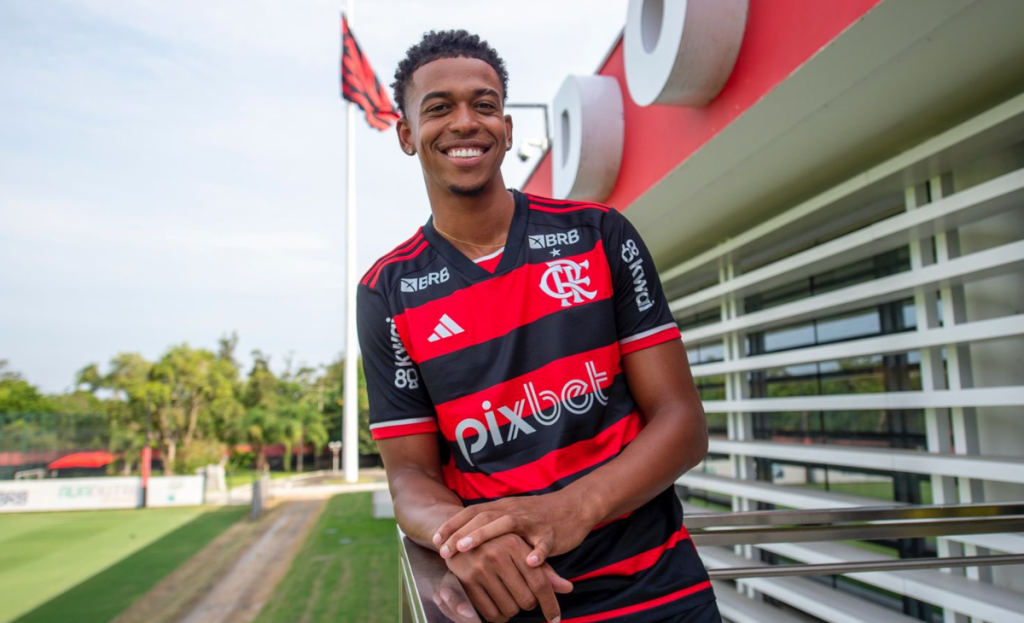 Carlinhos no Flamengo - Foto: Flick do CRF