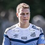 Julio Furch no Santos - Foto: Santos FC