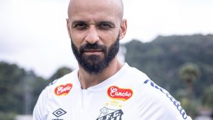 Thaciano chega ao Santos - Foto: X do @SantosFC