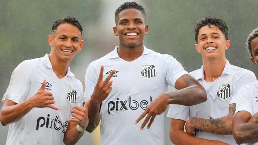 Victor Michell tem contrato - Foto: Santos FC