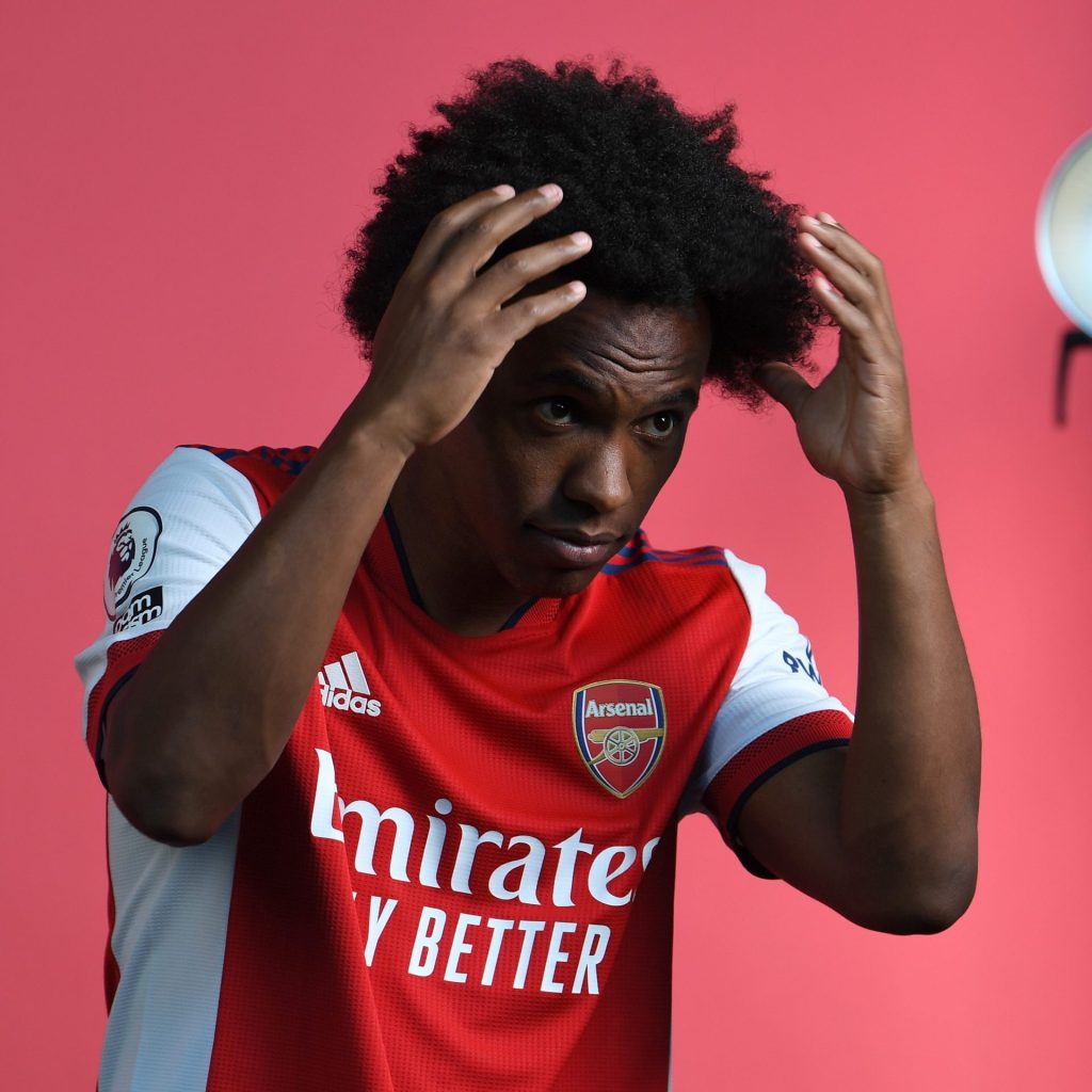 Willian jogou no Arsenal - Foto: Site oficial do Arsenal