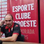 Allan Aal falando sobre Santos x Noroeste - Foto: Noroeste