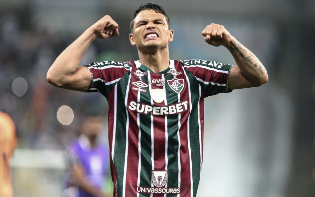 Thiago Silva ajudou reforço do Santos - Foto: Marcelo Gonçalves/FFC