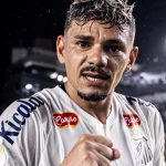 Tiquinho Soares - Foto: Santos FC