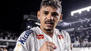 Tiquinho Soares - Foto: Santos FC