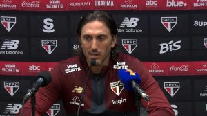 Zubeldía falou sobre o SAntos - Foto: Reprodução/Youtube/Paulistão