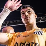 Gabriel Brazão no Santos - Foto: Raul Baretta