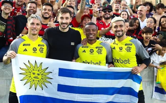 Santos de olho em uruguaio do Flamengo - Foto: Marcelo Cortes/Flamengo