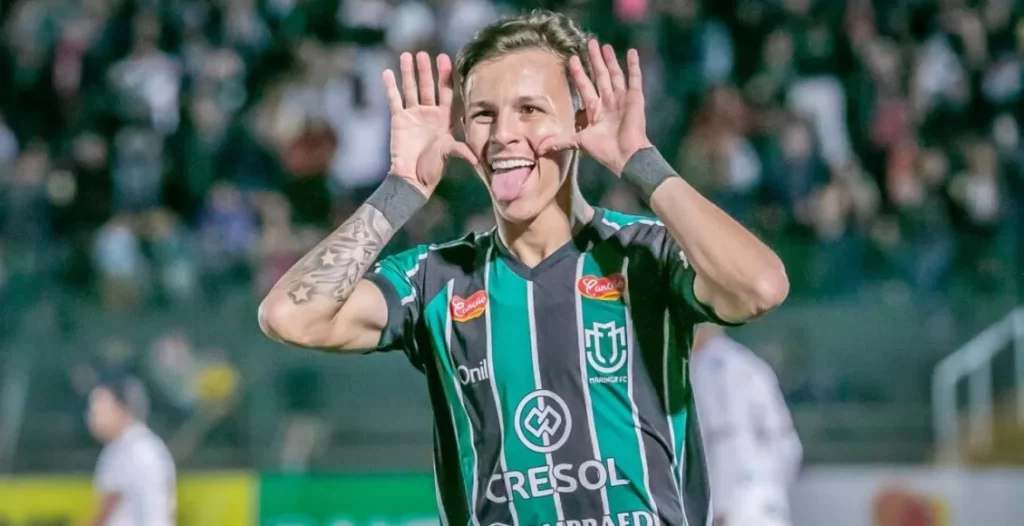 Matheus Moraes revelado no Santos - Foto: Maringá