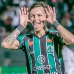 Matheus Moraes revelado no Santos - Foto: Maringá