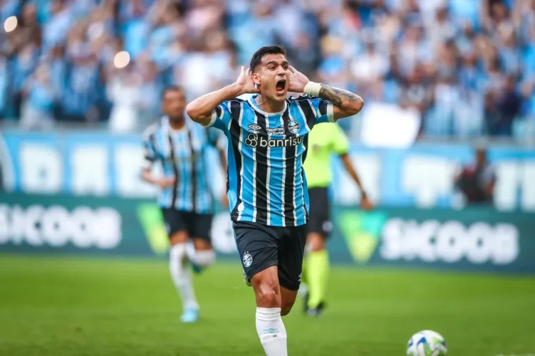 Franco Cristaldo - Foto: Lucas Uebel/Grêmio