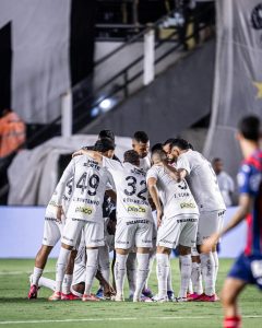 Santos - Foto: Raul Baretta