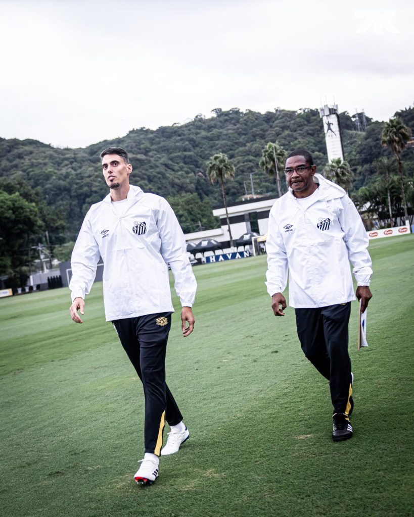 Matheus Bianchi e César Sampaio no santos