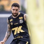 Zé Rafael no Santos