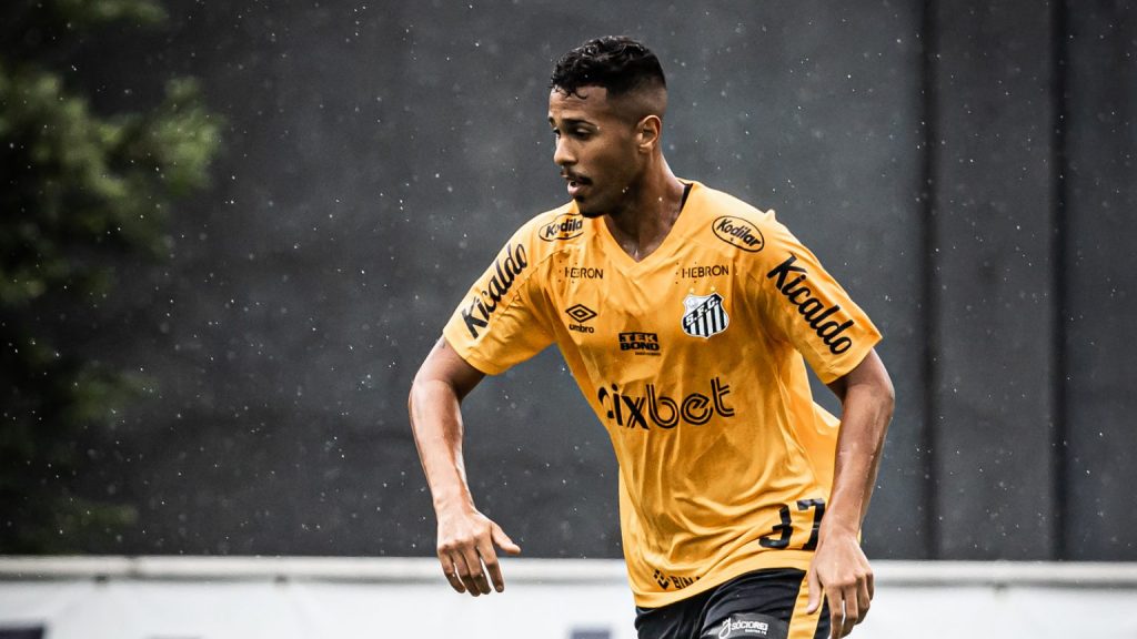 Ed Carlos no Santos