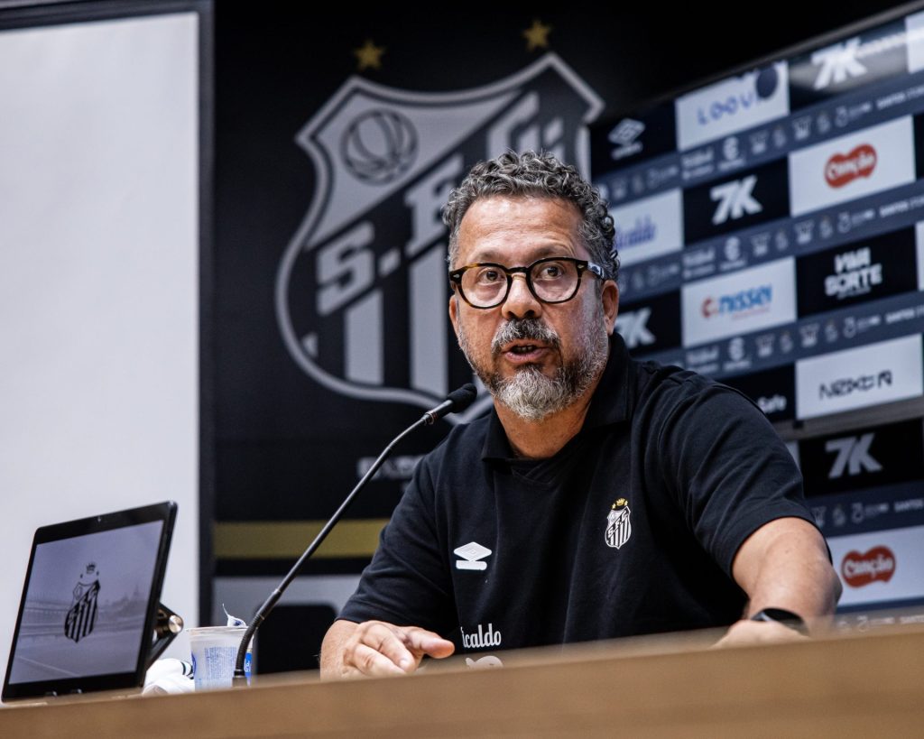 Cleber Xavier no Santos