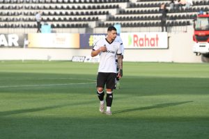 Alex fernandes - Divulgação / Neftçi PFK