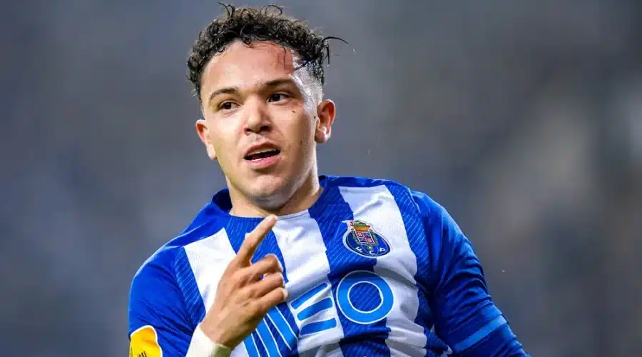 Pepê foi procurado pelo Santos - Foto: Porto FC