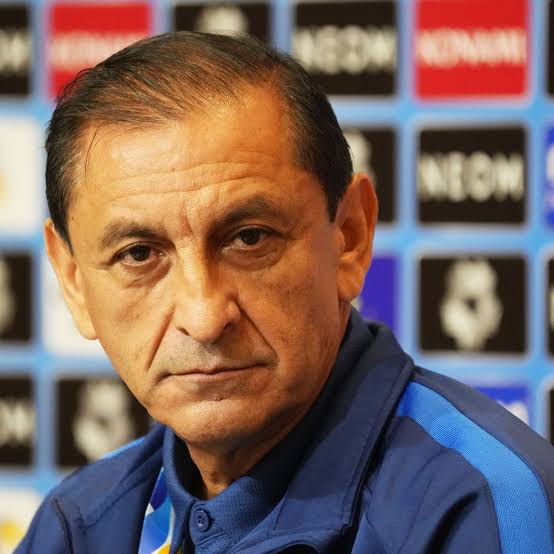 Foto: Etsuo Hara/Getty Images - Treinador Santos