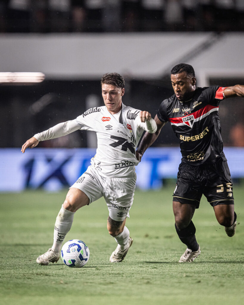 Foto: Raul Barreta / santos