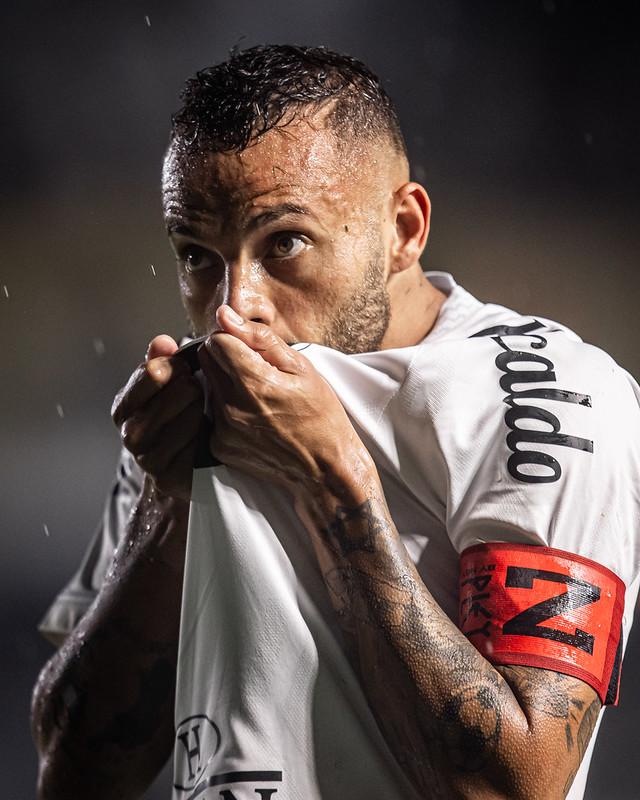 Foto: Raul Baretta / Santos