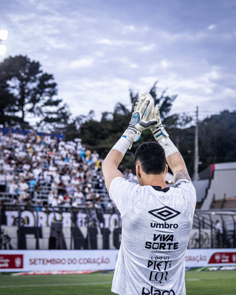 Foto: Raul Baretta / Santos