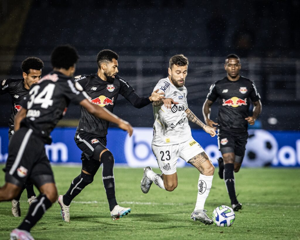 Foto: Raul Baretta / Santos