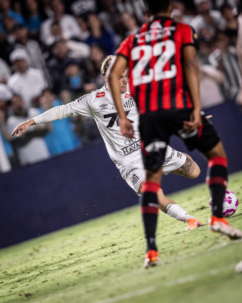 Foto: Raul Baretta / Santos