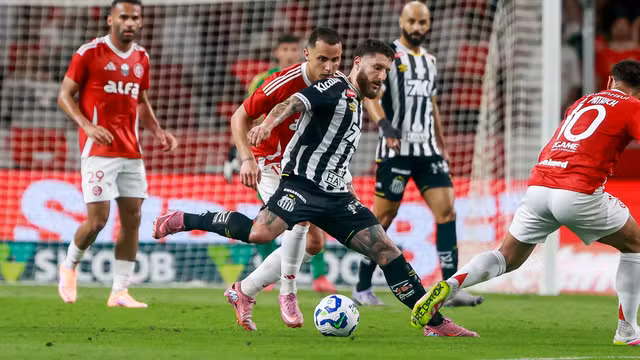 Foto: Luiz Erbes/AGIF - Santos FC